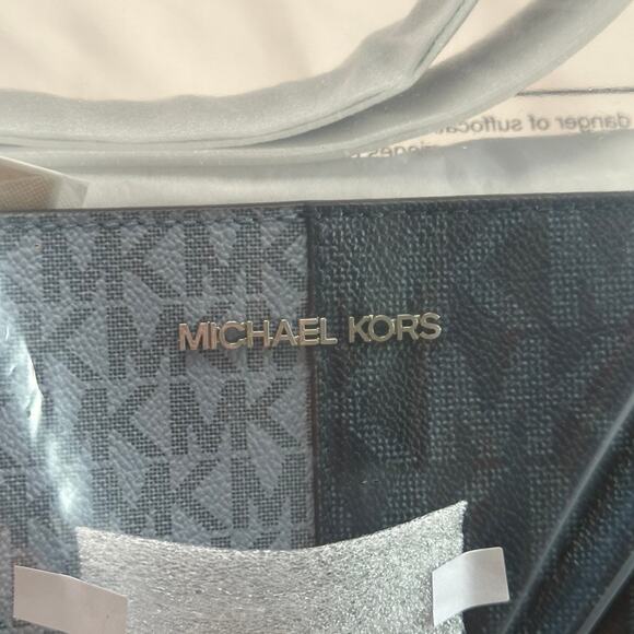 MICHAEL KORS Jet Set Travel Small Two-Tone Logo Crossbody Bag Navy Multi NWT - Picture 6 of 10